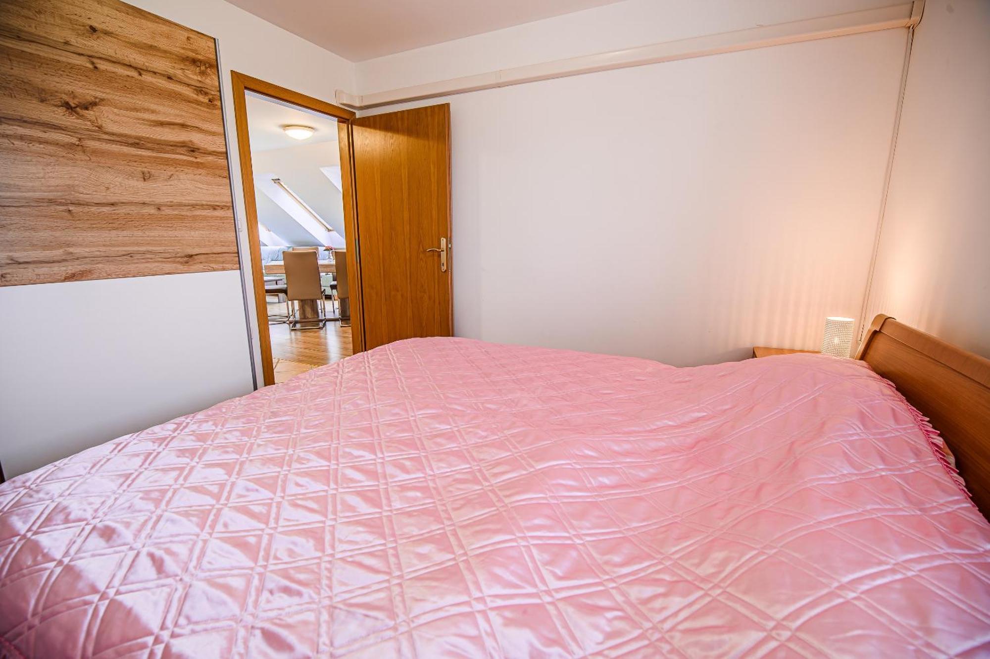 Apartment Rimljancek Leskovec pri Krskem Phòng bức ảnh